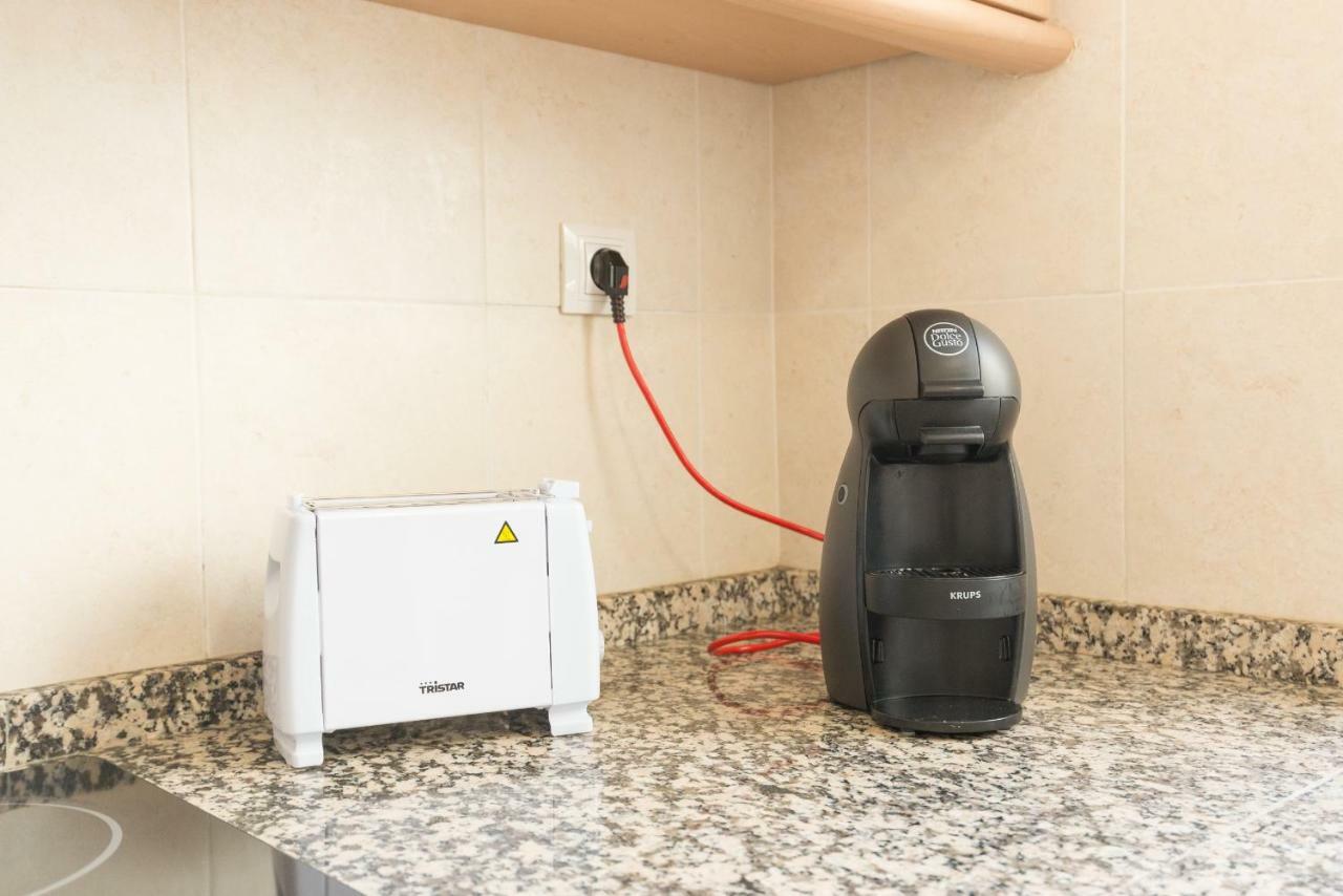 מאלגה Apartamentos Tucan מראה חיצוני תמונה
