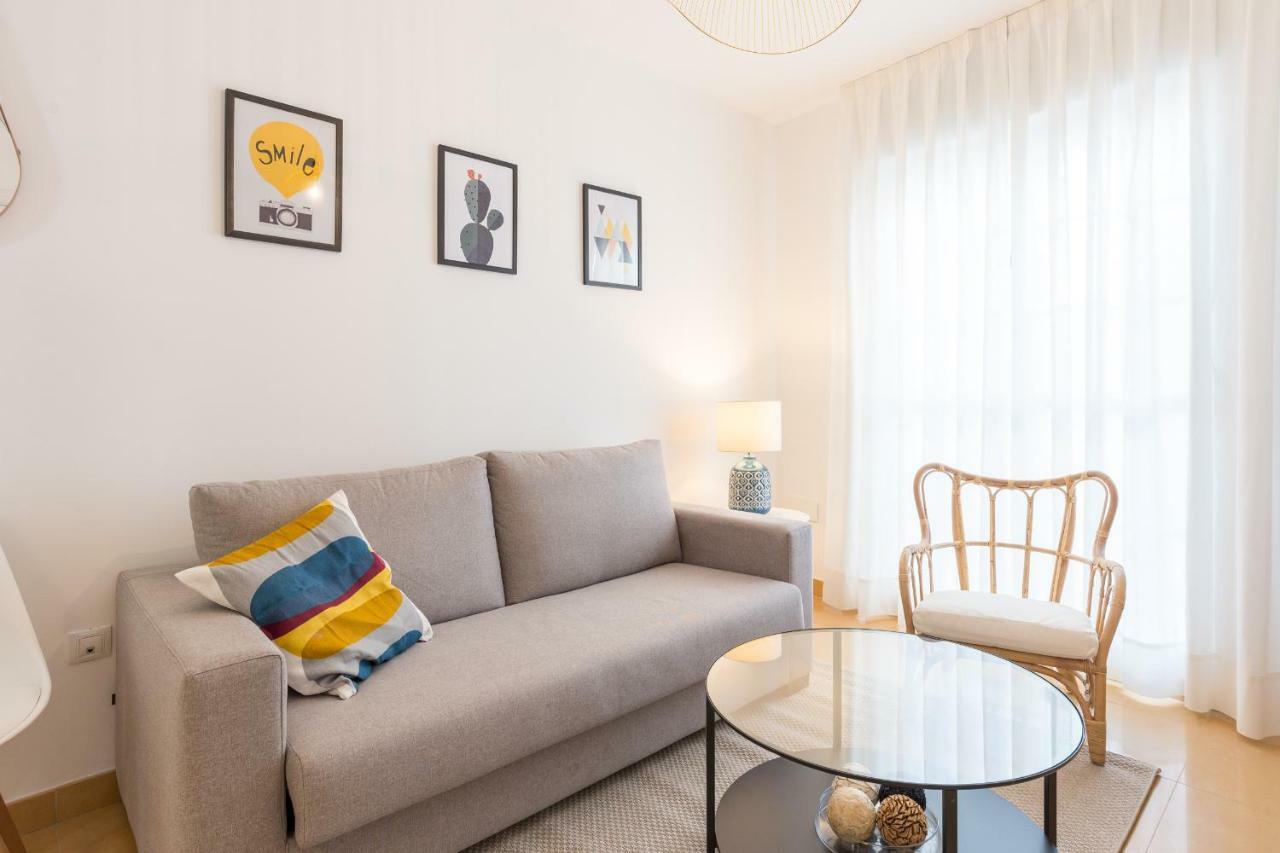 מאלגה Apartamentos Tucan מראה חיצוני תמונה