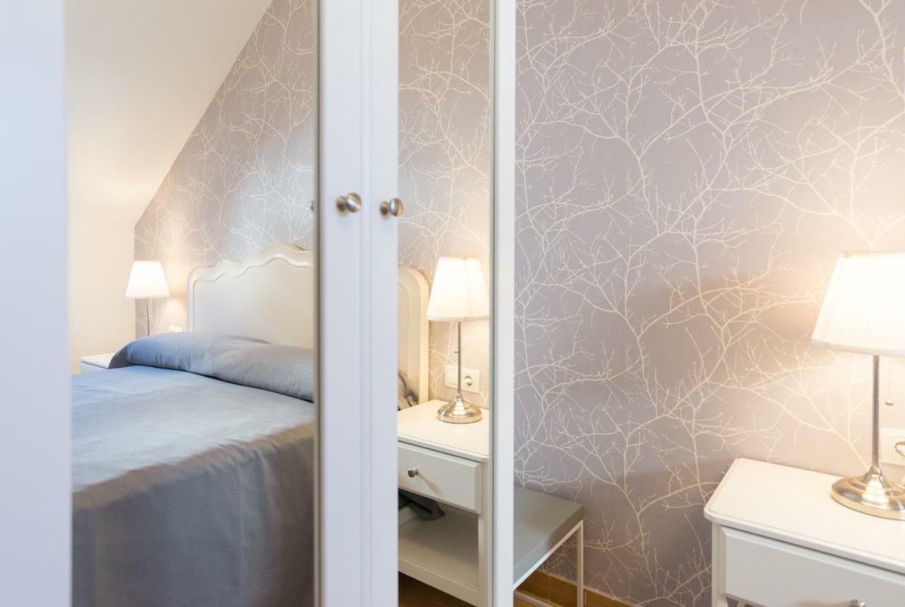 מאלגה Apartamentos Tucan מראה חיצוני תמונה