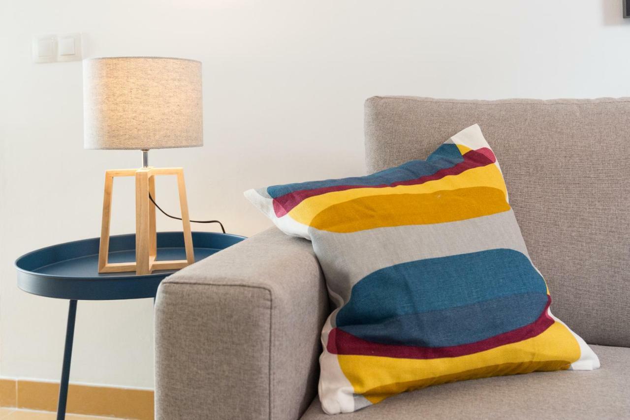 מאלגה Apartamentos Tucan מראה חיצוני תמונה