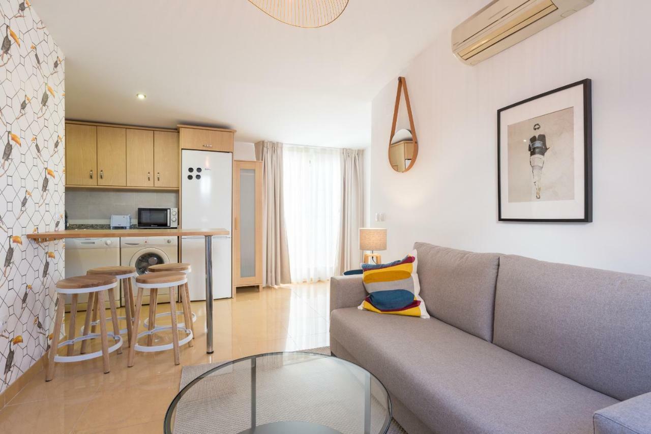 מאלגה Apartamentos Tucan מראה חיצוני תמונה